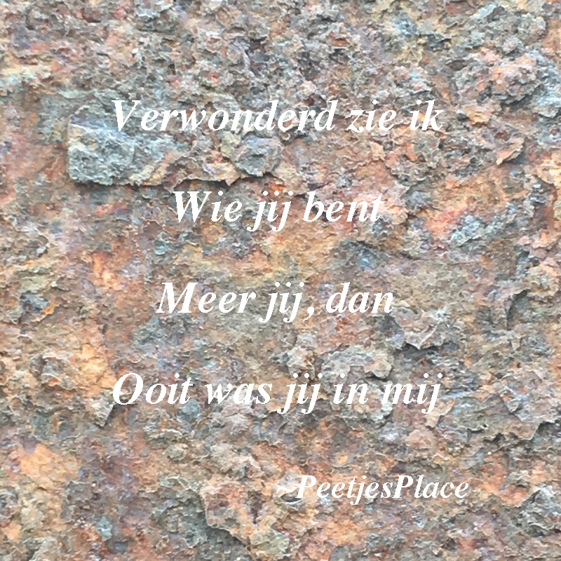 Abstracte afbeelding met gedichtfragment.